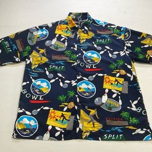 Vintage Box Office Island Men's L Button Down Short Sleeve Shirt. Pre-Owned.